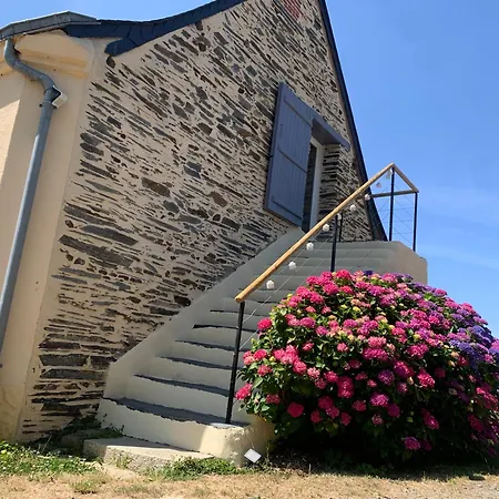 De La Bourreliere, Meuble De Tourisme 3 Etoiles Le Louroux-Béconnais