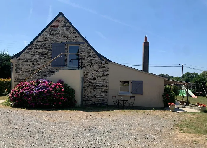 De La Bourreliere, Meuble De Tourisme 3 Etoiles Apartament Le Louroux-Béconnais